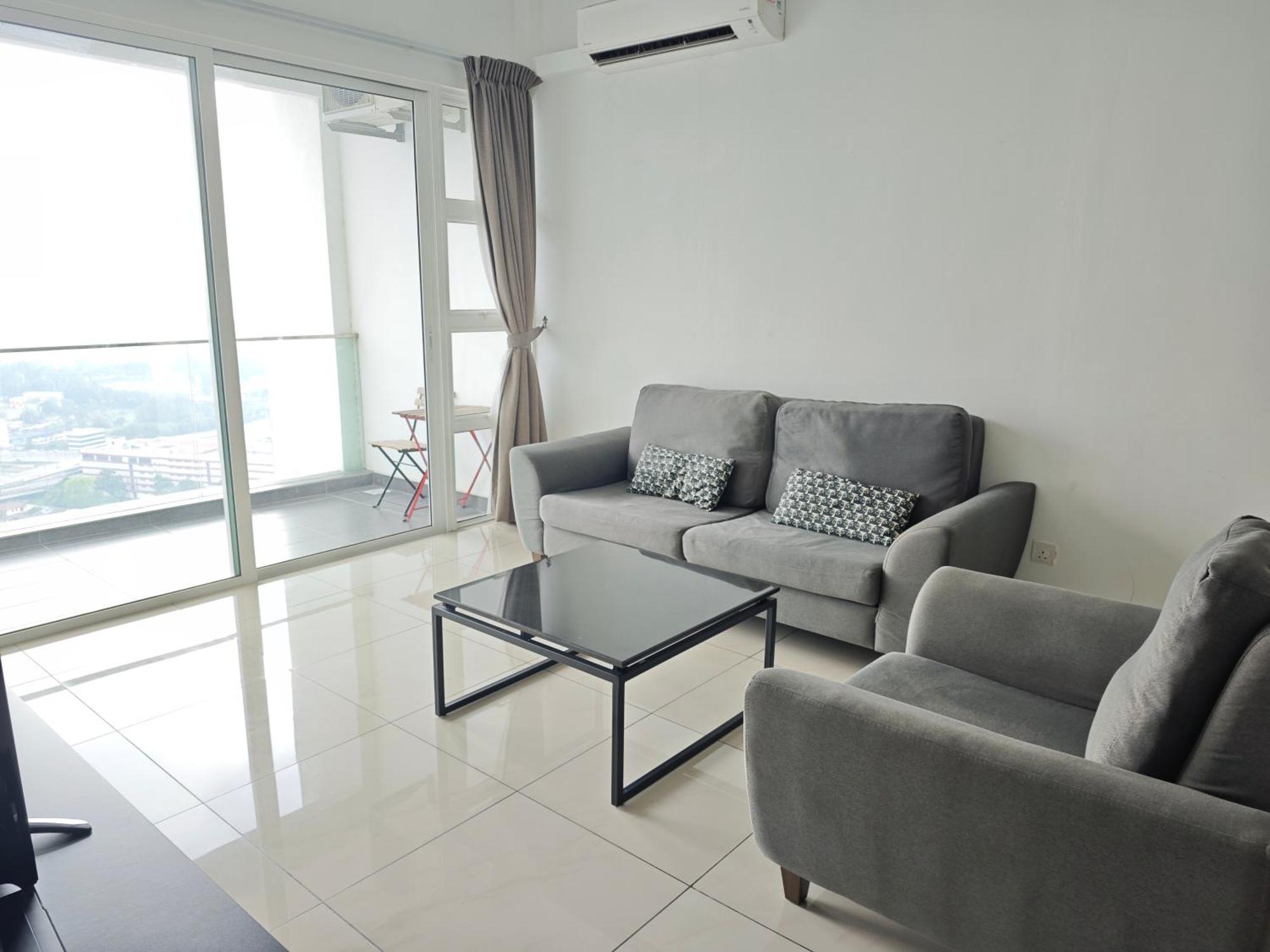 Ais-Kacang Sweet Home Pinnacle Tower Джохор Бахру Екстериор снимка