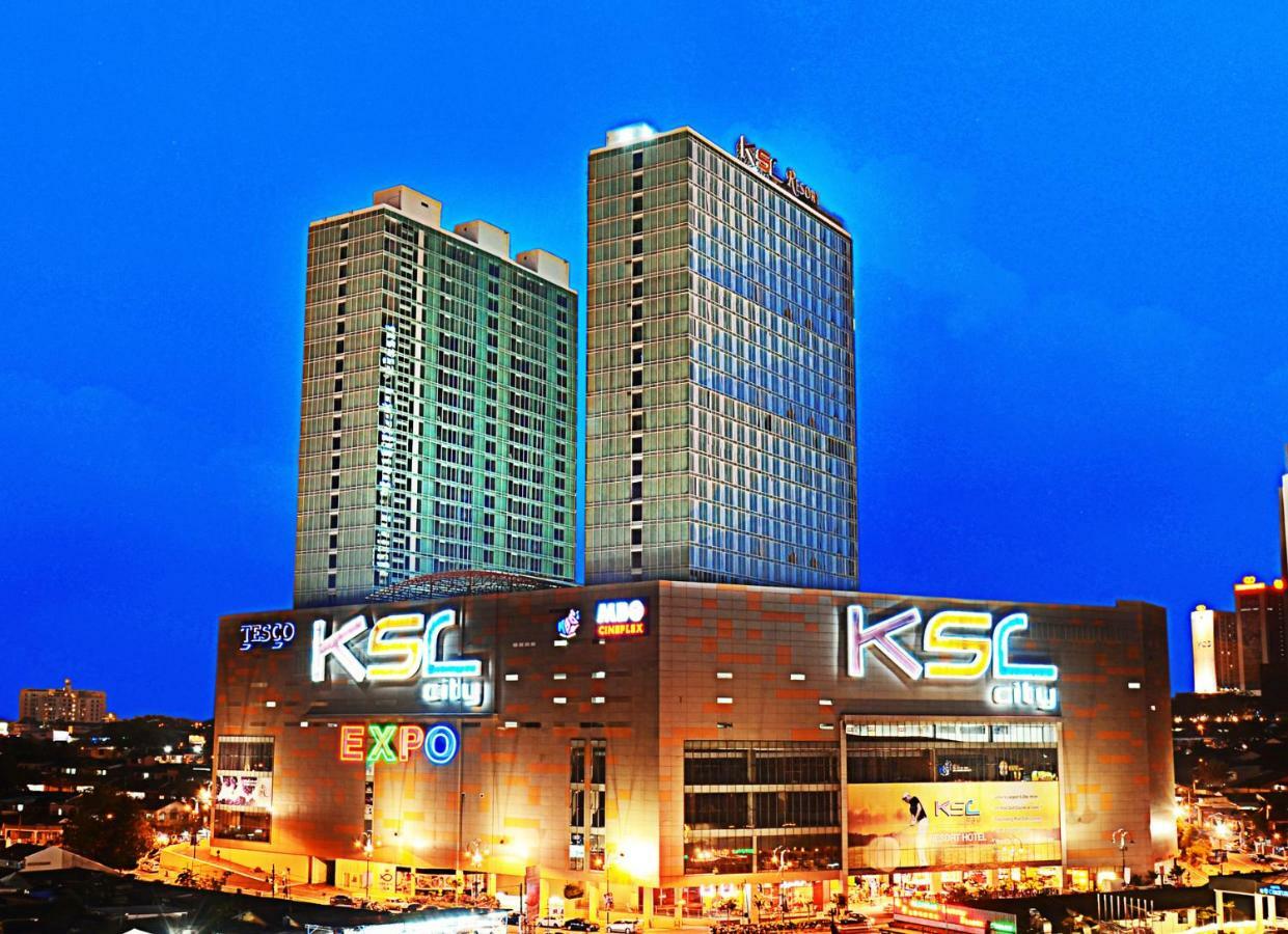 Ais-Kacang Sweet Home Pinnacle Tower Джохор Бахру Екстериор снимка