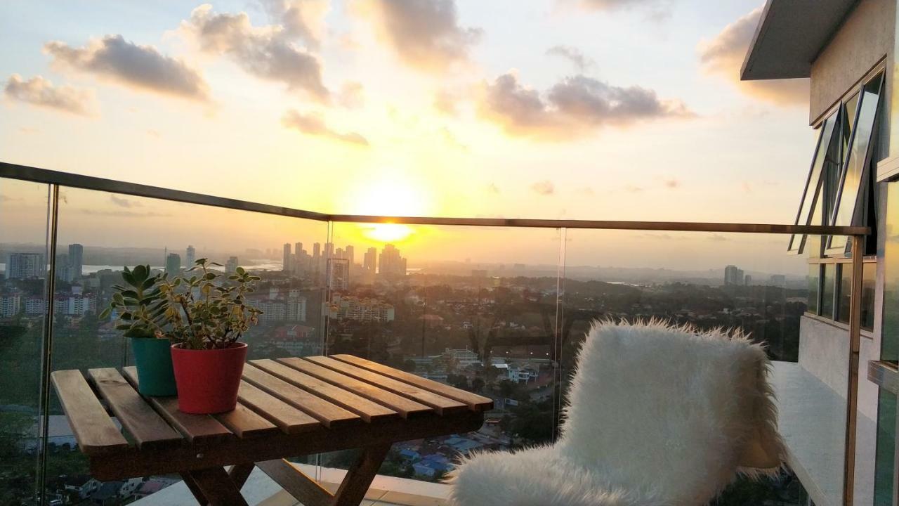 Ais-Kacang Sweet Home Pinnacle Tower Джохор Бахру Екстериор снимка